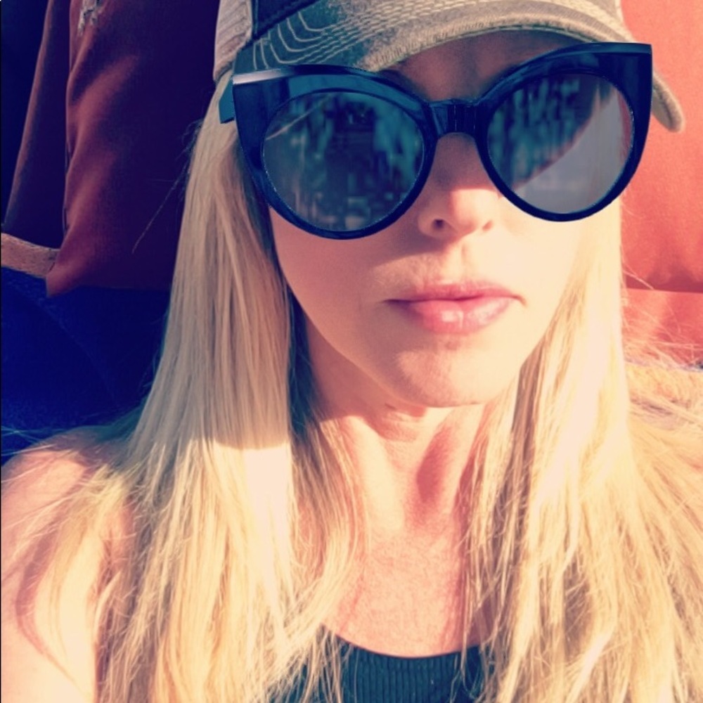 Meet your Posher, Teressa